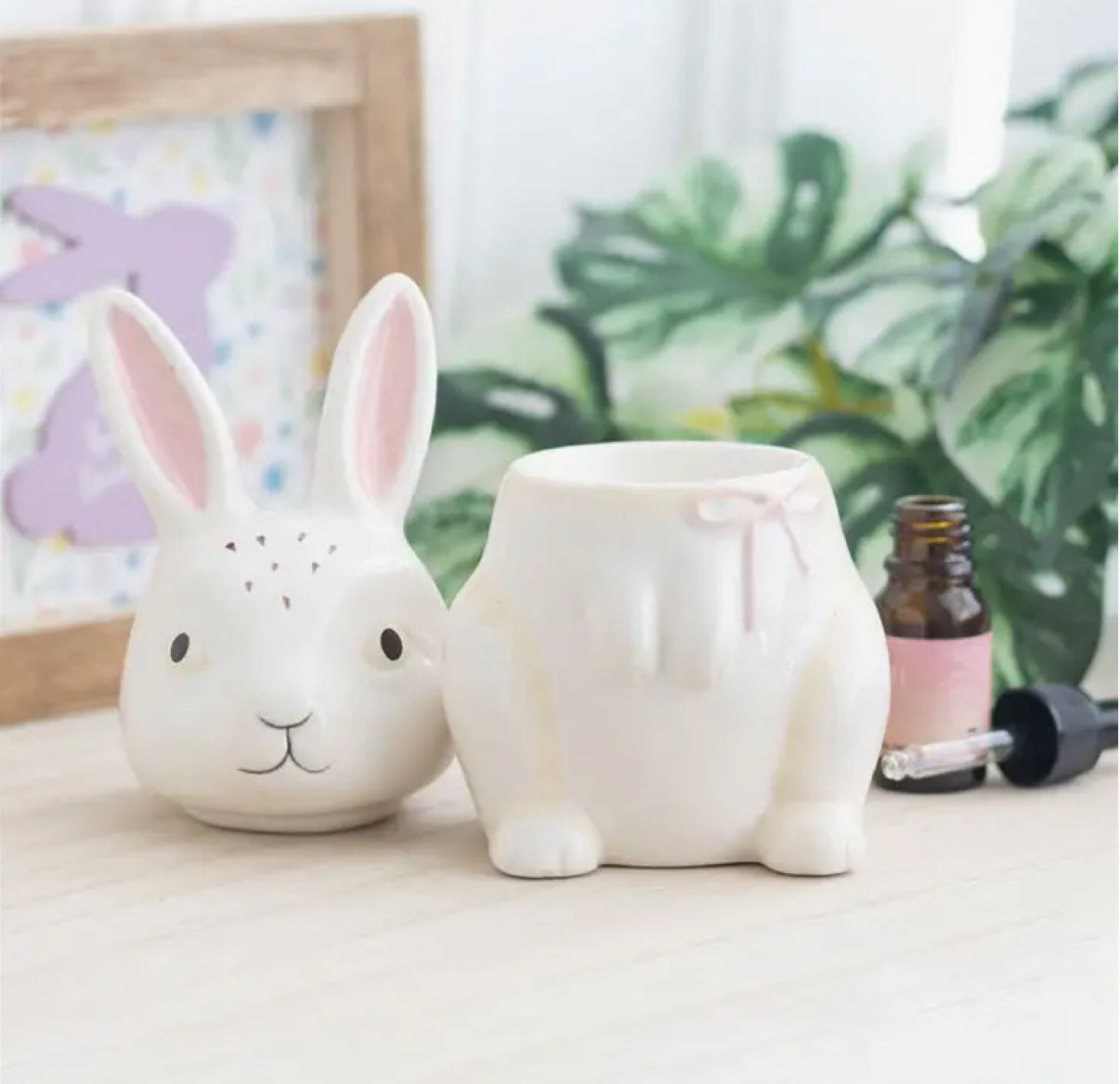 Some Bunny Loves You - Oil Burner